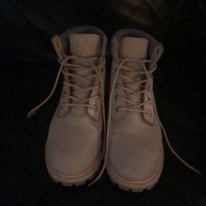 Pink size 6 Timberland